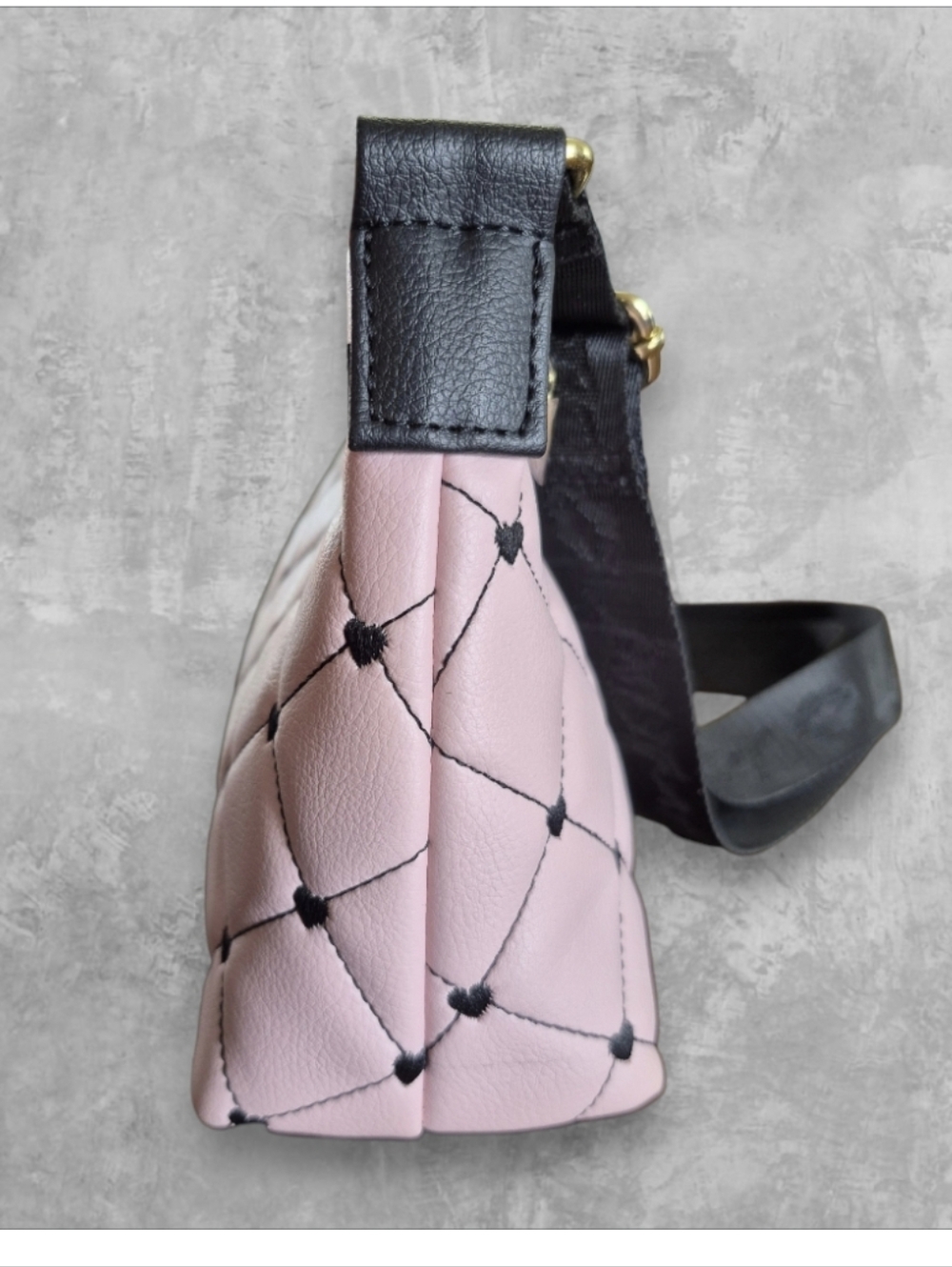 Luv Betsey Lola Crossbody By Betsey Johnson Pink Quilted With Black Hearts - Picture 6 of 10